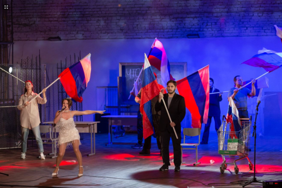 Мир во время войны