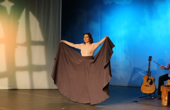 ЖИЗНЬ ПРЕКРАСНА