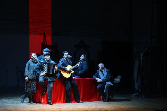 &CHcy;&iecy;&rcy;&ncy;&ycy;&iecy; &dcy;&ocy;&scy;&kcy;&icy;